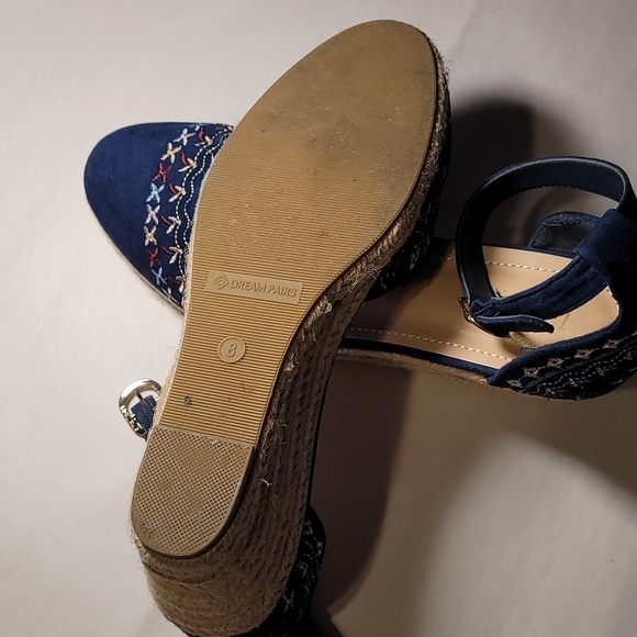 Dream Pairs Embroidered Suede Wedges - Picture 7 of 9
